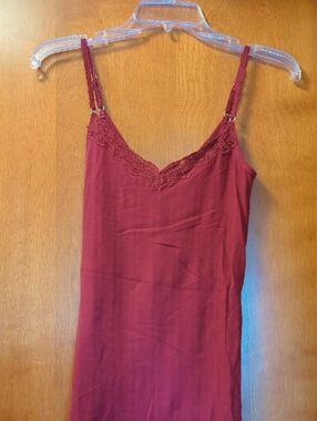 Women's Burgundy Lace Trim Camisole
